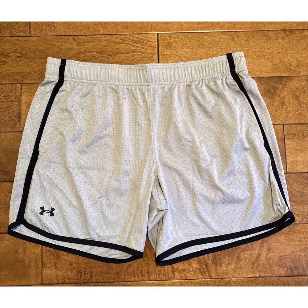 Under Armour Men's Shorts Elevated Knit Sz 2XL Gray Black 1384044-011 Pockets
